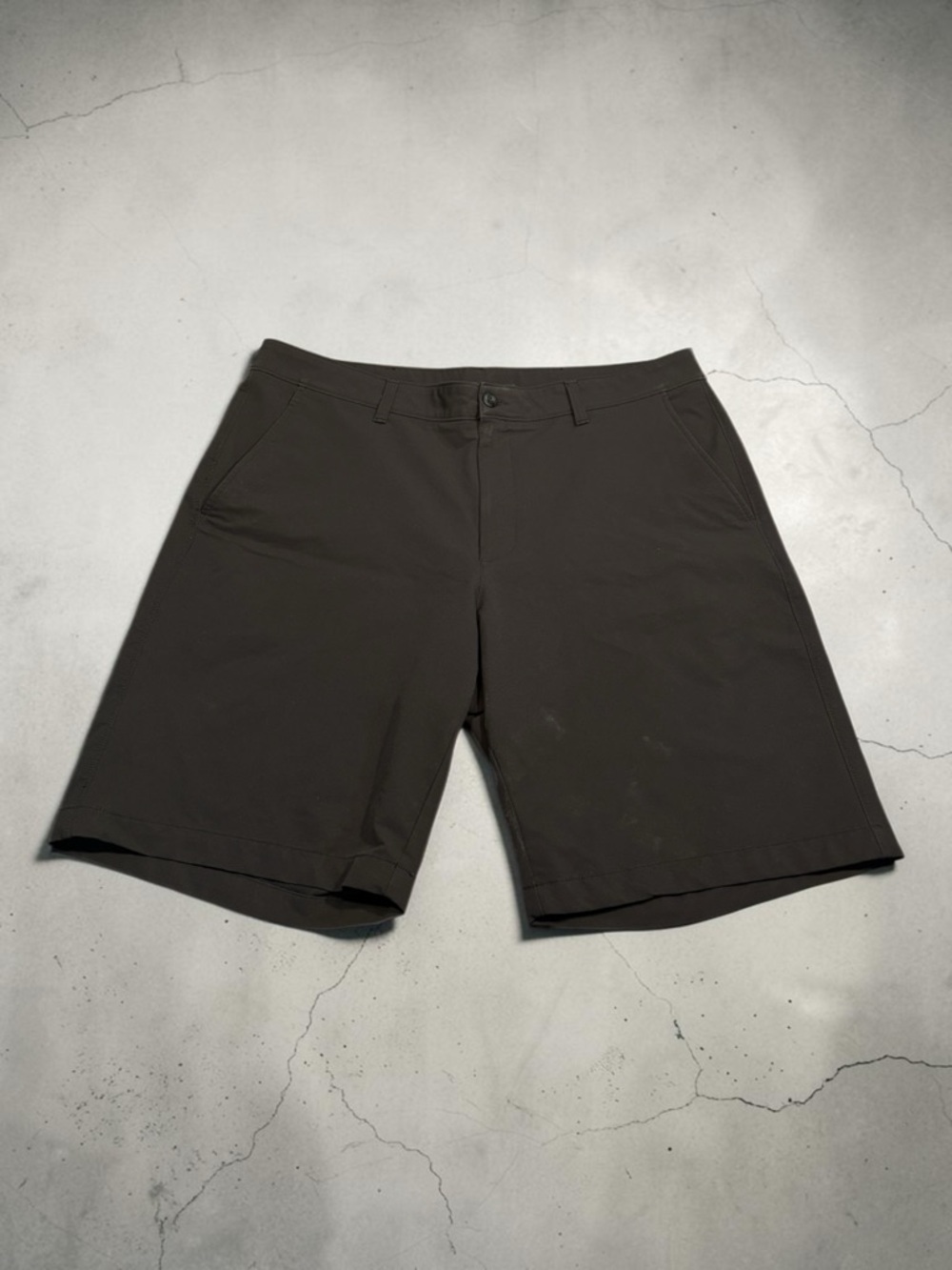 Under Armour Men's Tech Golf Shorts Black Size 40 Inseam 10 Moisture Wicking EUC